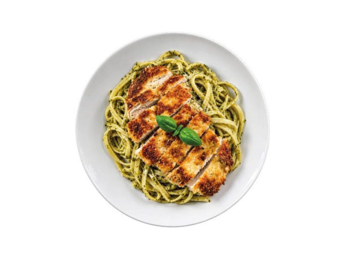 Pesto Fettuccine Tavuk